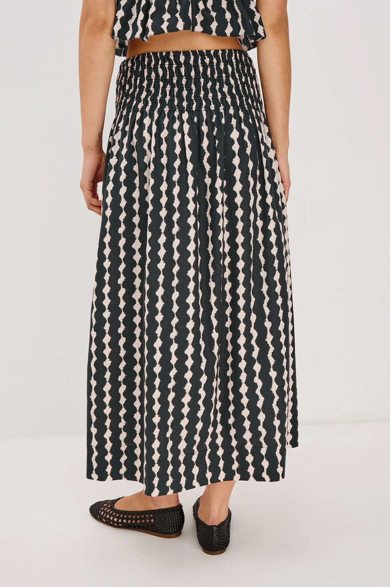 Alessa Skirt in Painted Noir