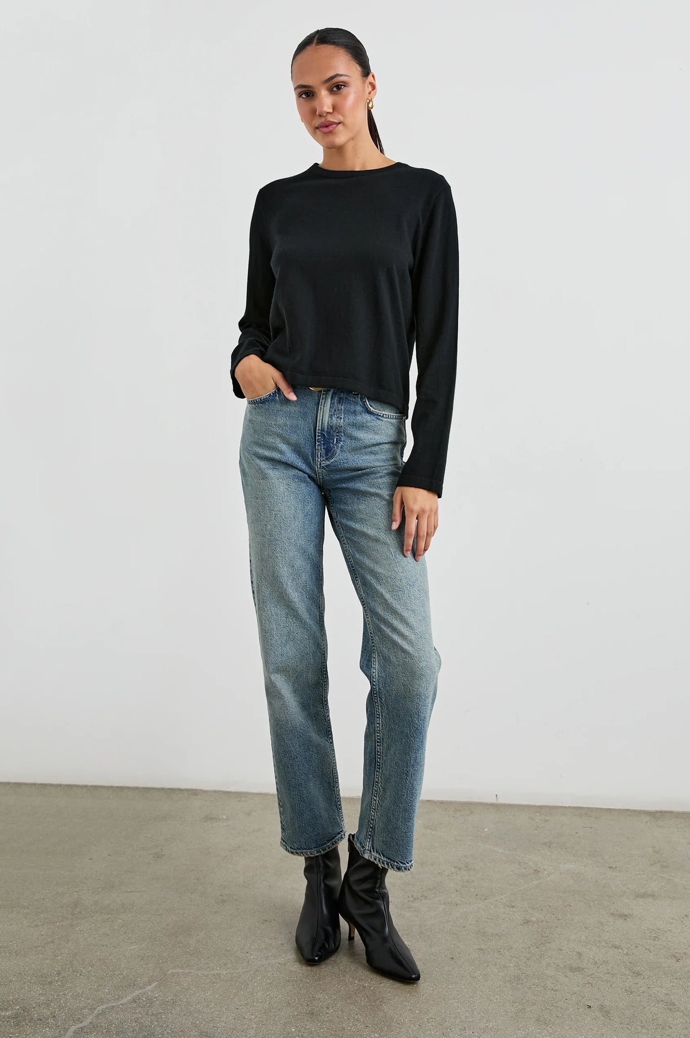 Cotton Cashmere Long Sleeve Tee in Black