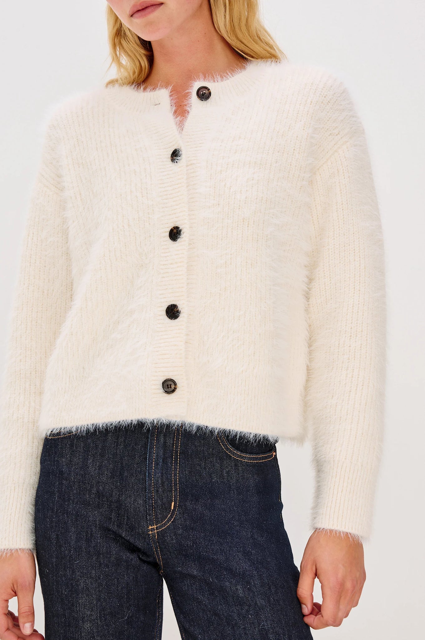 Melo Cardigan in Ivory