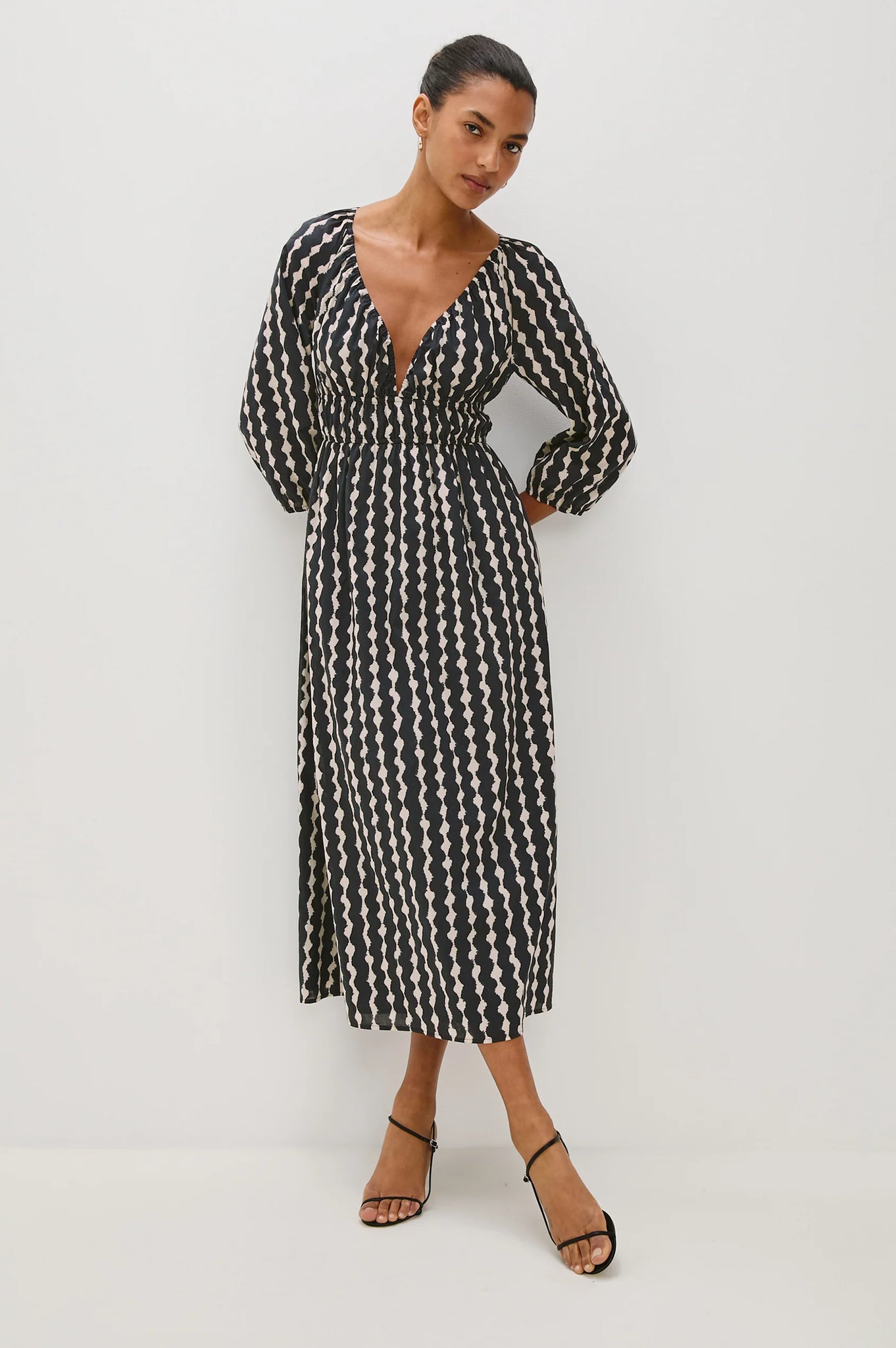 Paio Dress in Painted Noir