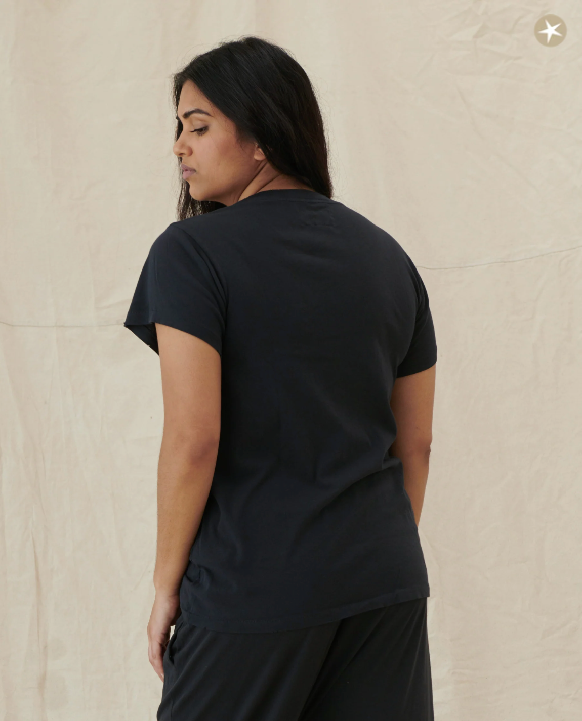 The Slim Tee. Almost Black