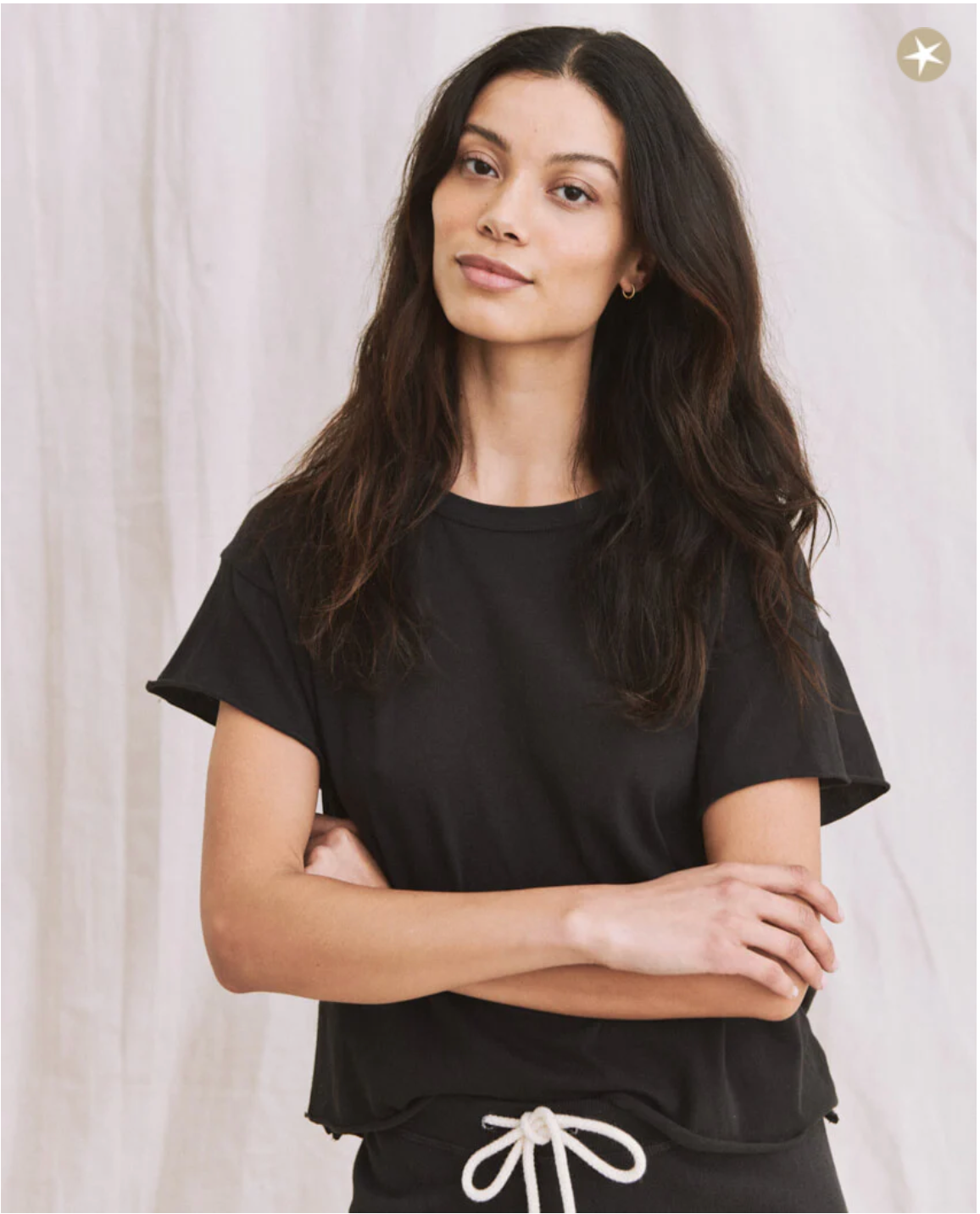The Crop Tee. Almost Black
