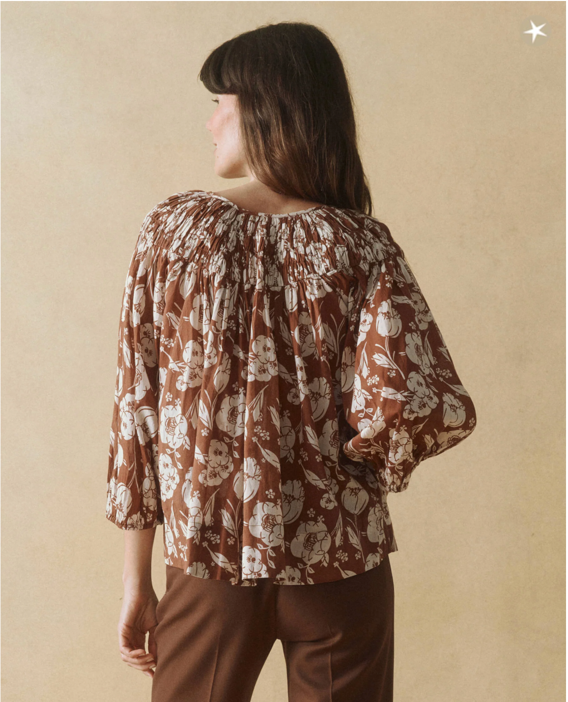 The Swift Top. Hickory Whisper Floral