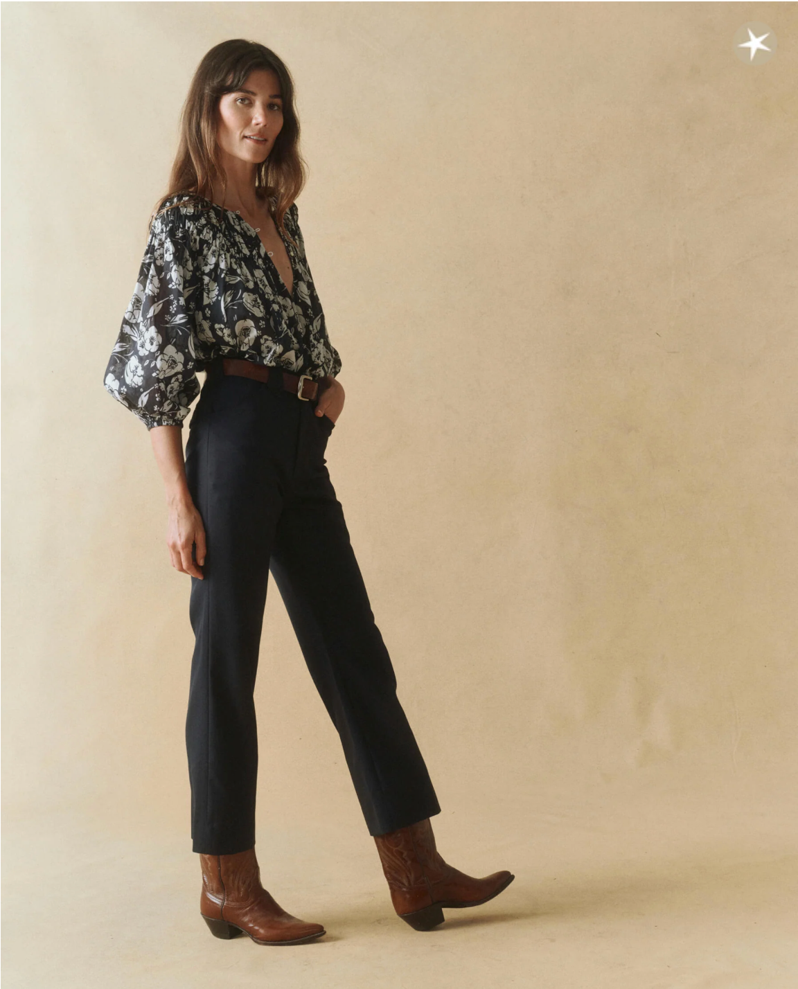 The Swift Top. Navy Whisper Floral