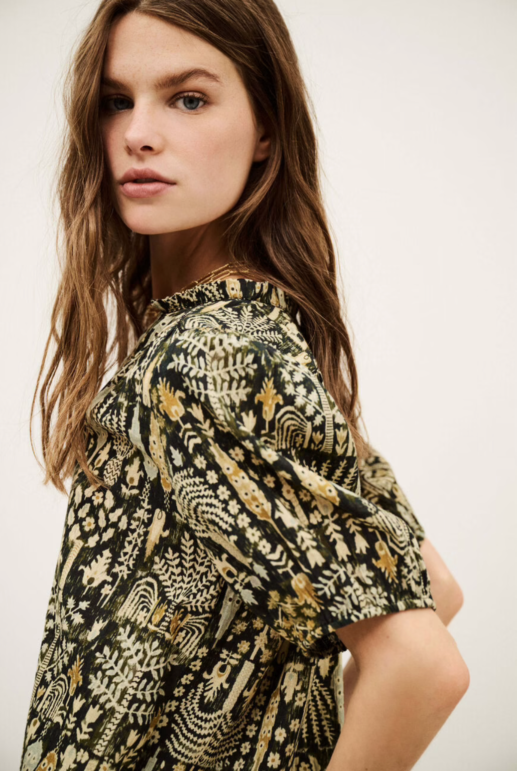 Pueblo Blouse. Kaki