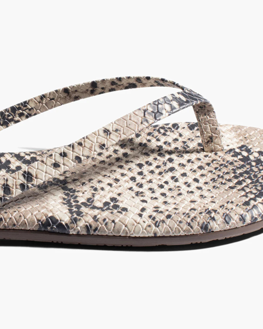 Lily Vegan Animal in Sandsnake