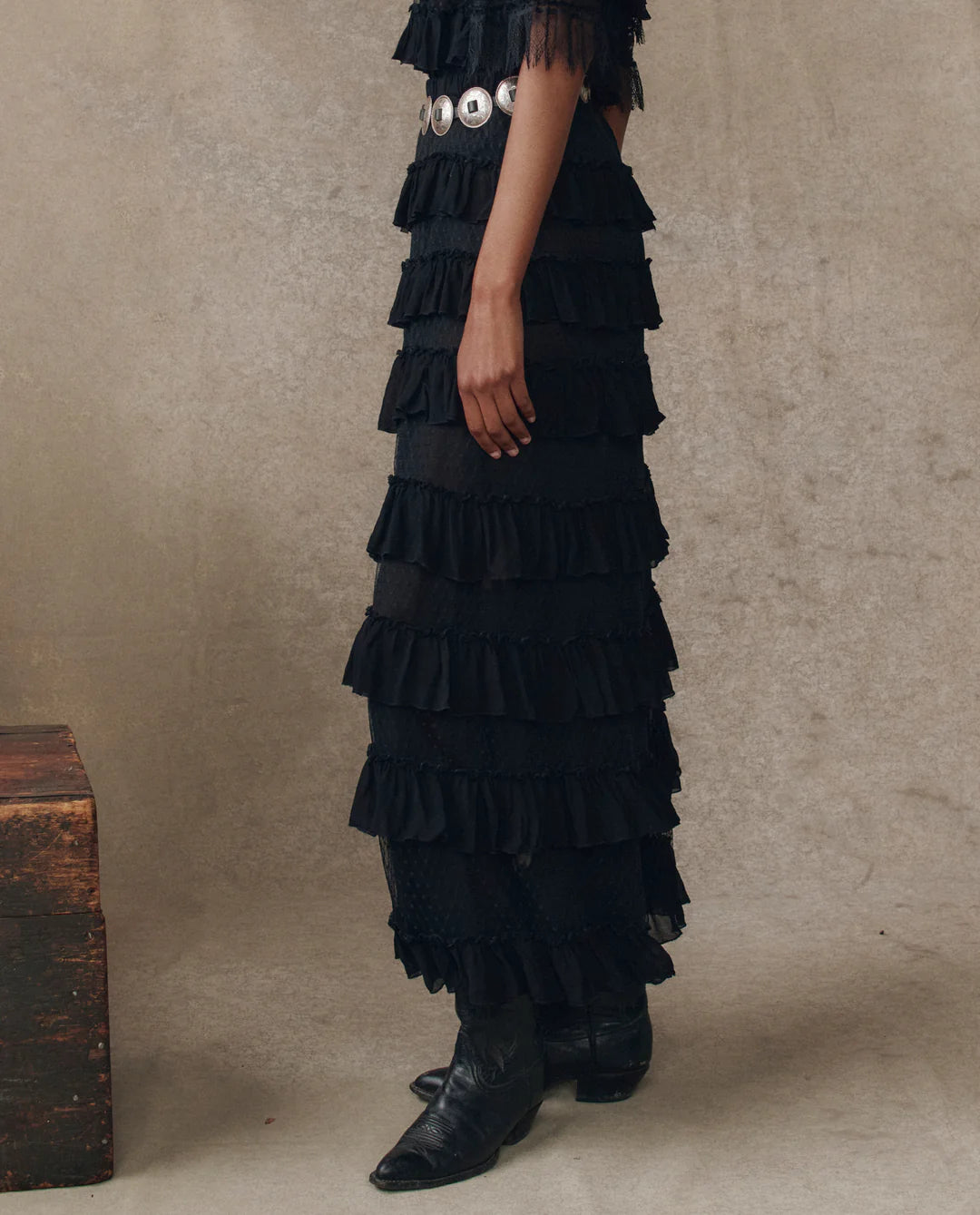 The Winter Mesh Flounce Skirt. Black