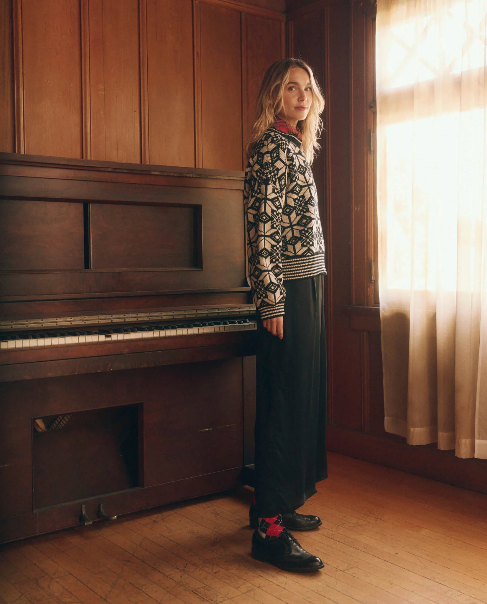 The Snowflake Pullover. Licorice