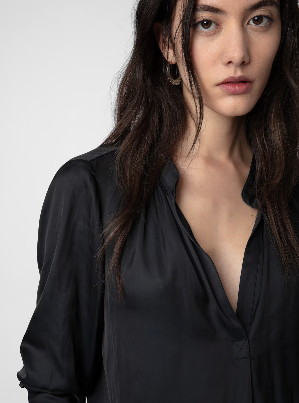 Tink Satin Blouse in Noir