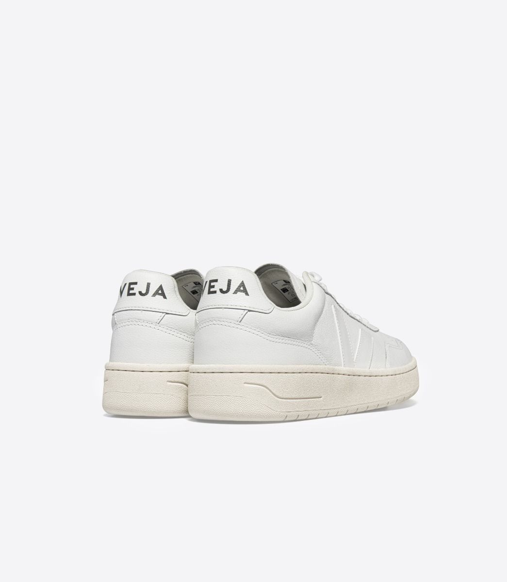 V-90 Leather in White