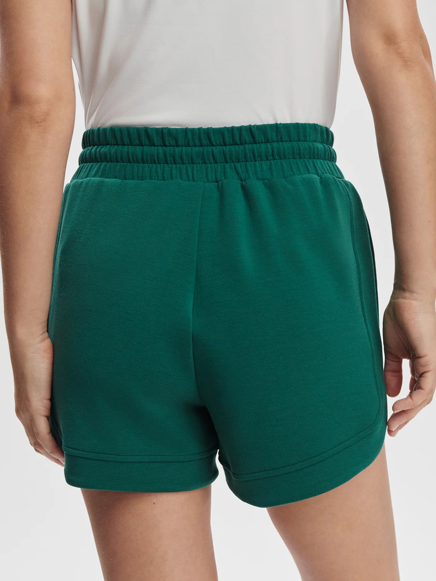 Ollie High Rise Short 3.5" in Forest