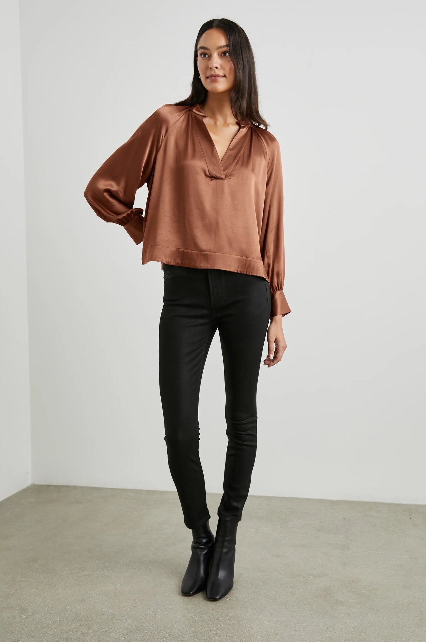 Wynna Top in Cedar