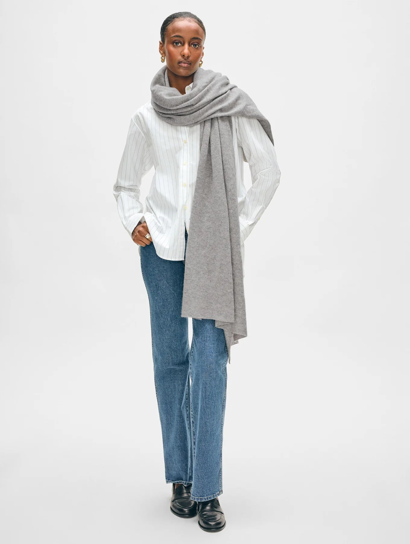 Cashmere Travel Wrap in Grey Heather