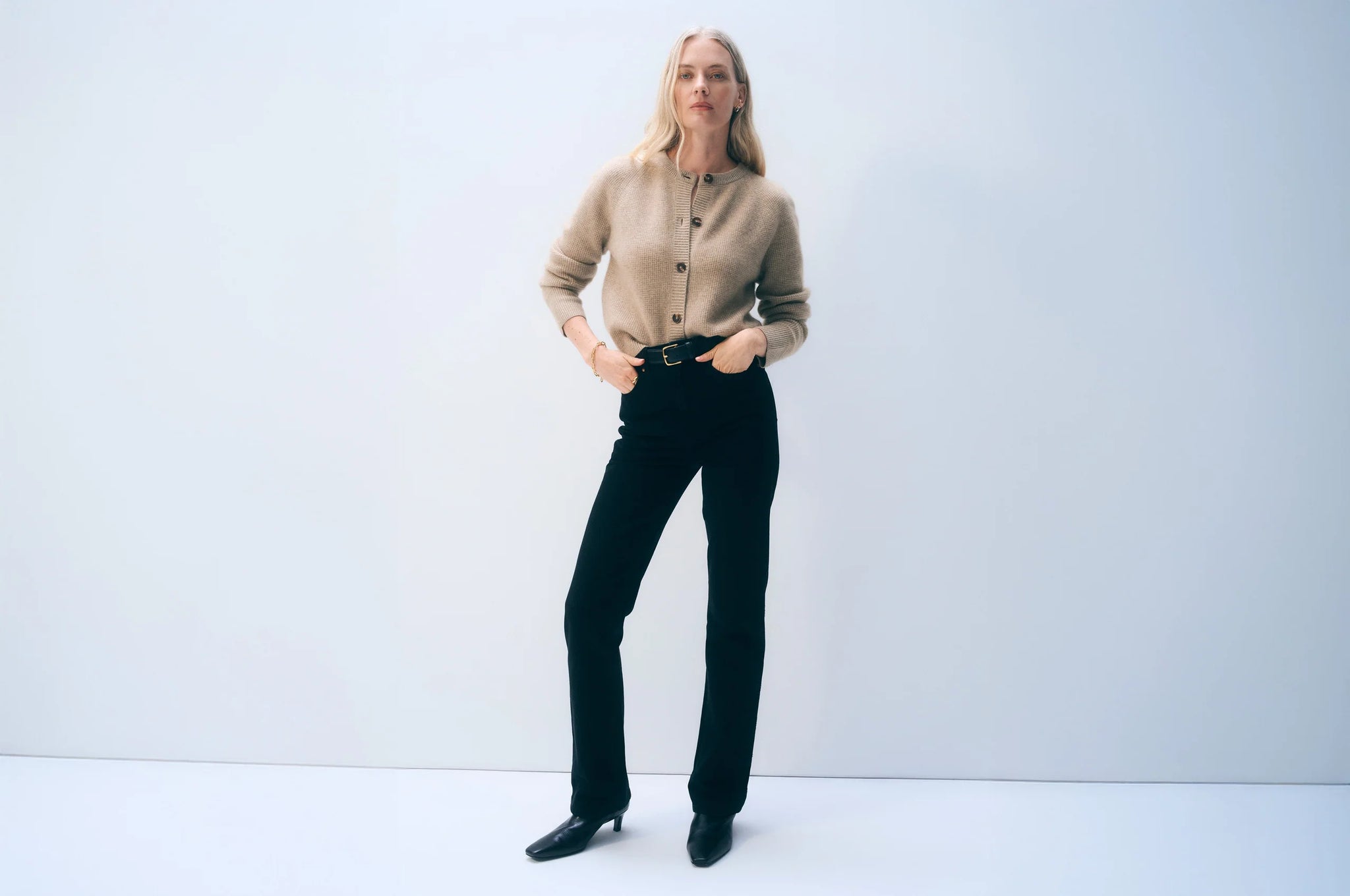 Cashmere Waffle Cardigan in Dark Umber