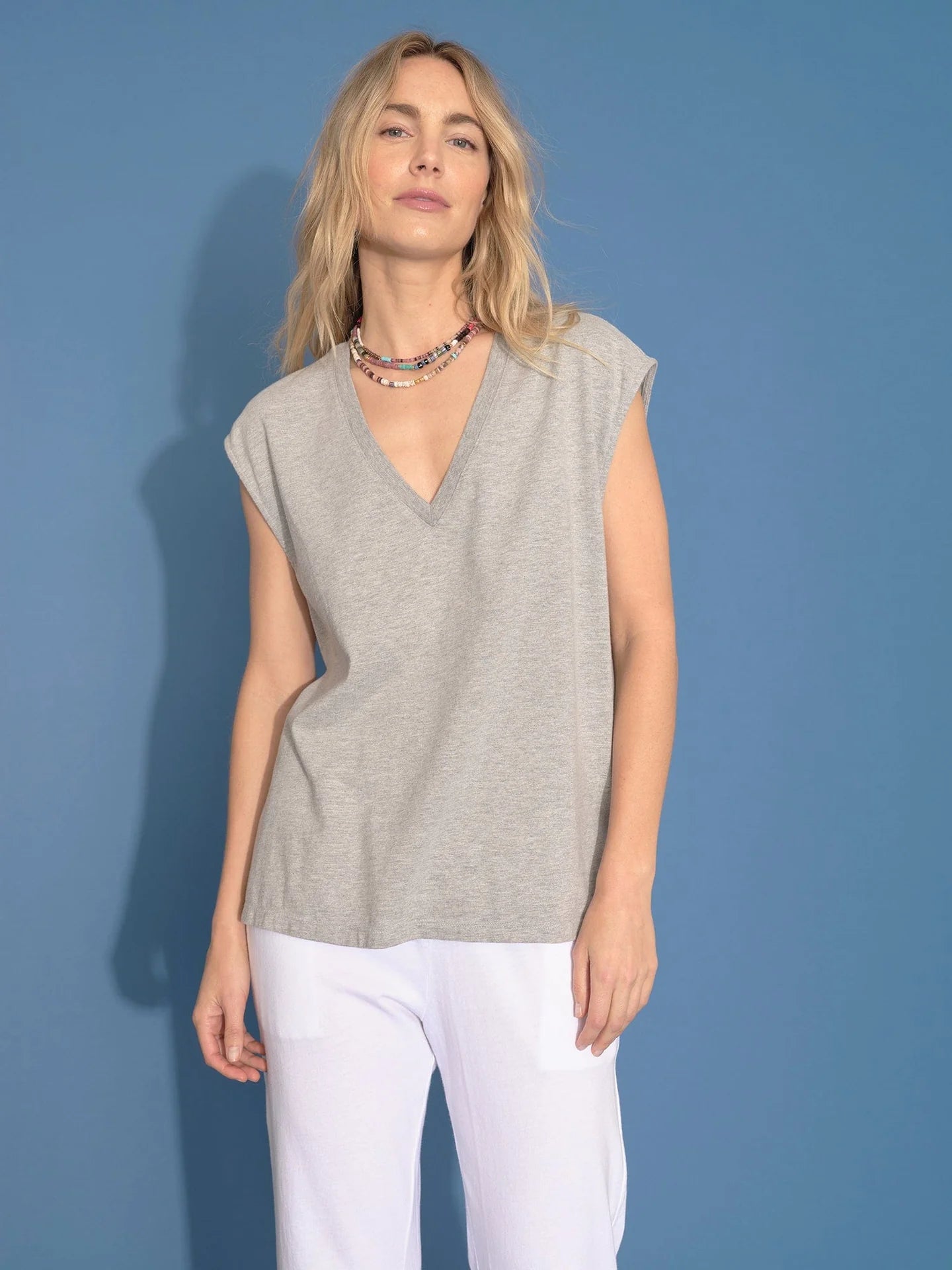 Dax Tee in Heather Grey