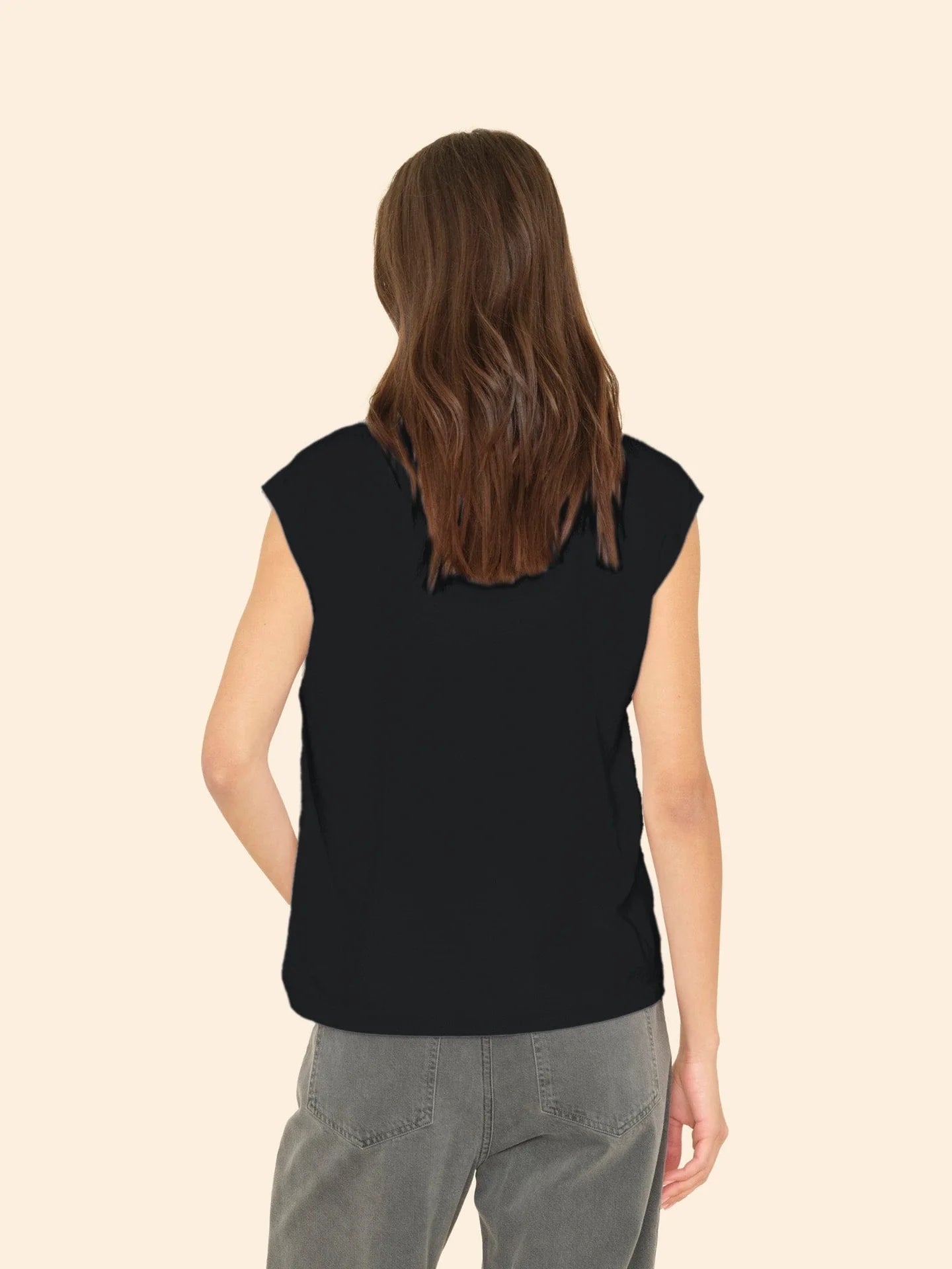 Dax Tee in Jet Black