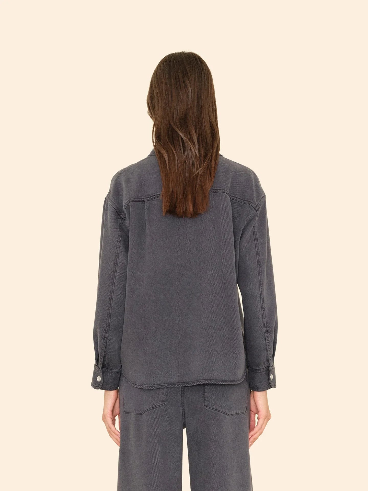 Gia Shirt in Almost Black