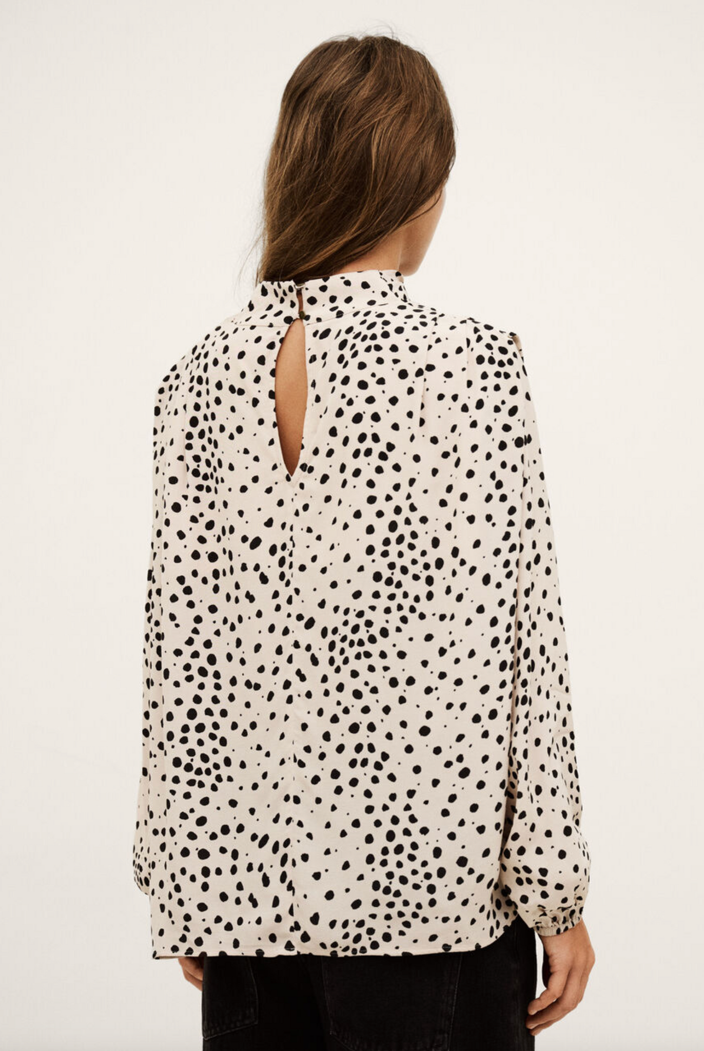 Delphine Long-Sleeved Top. Ecru