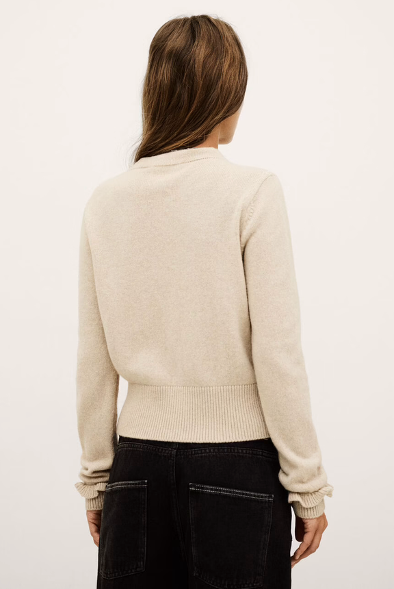 Karante Cardigan. Beige