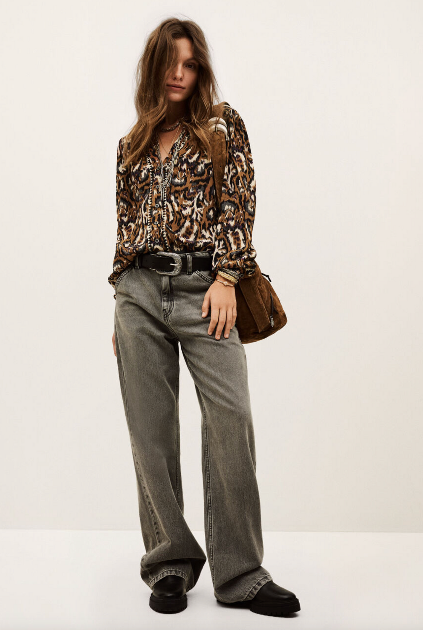 Onada Long-Sleeved Blouse. Ocre
