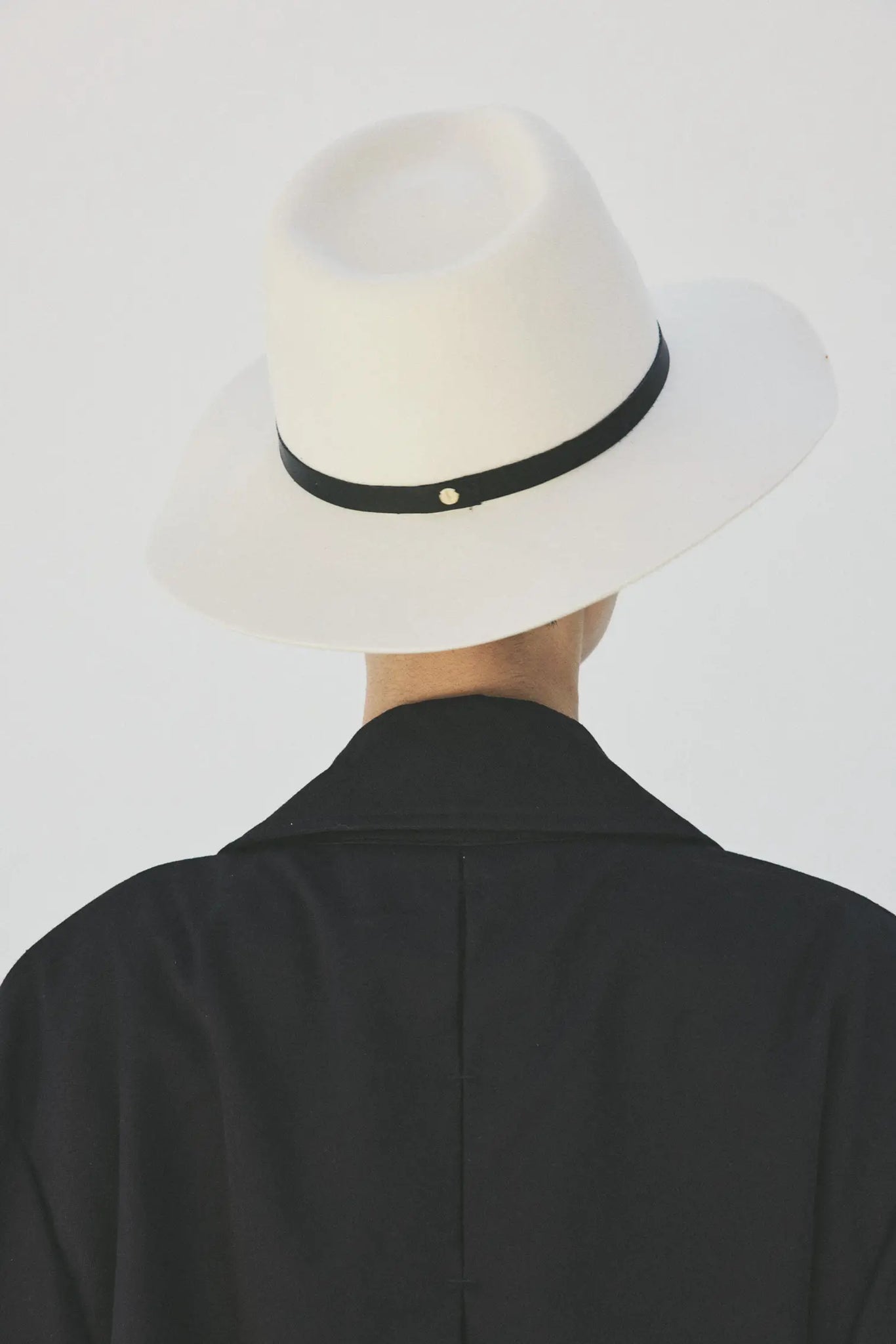 Luca Packable Hat in Creme
