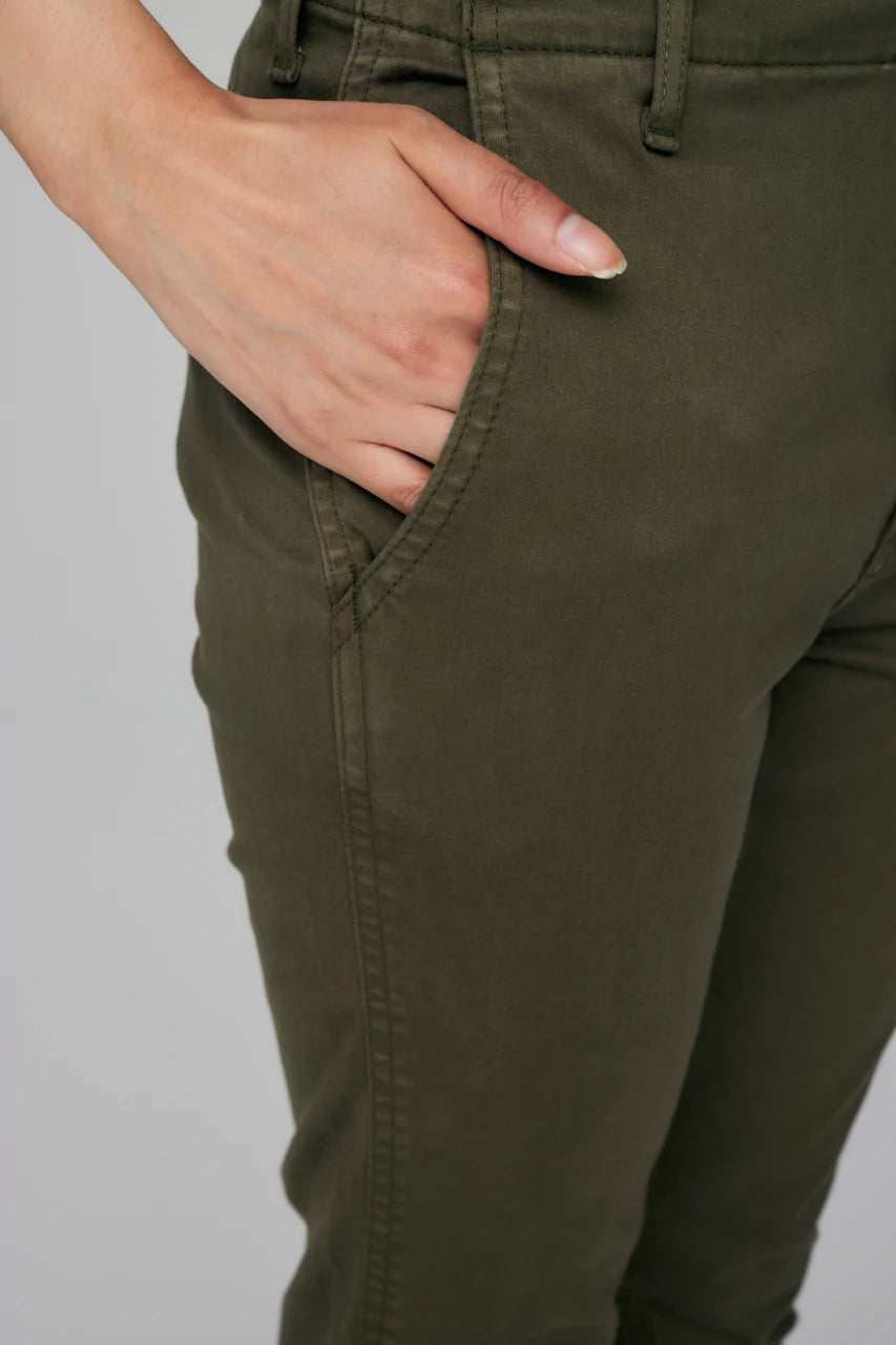 MV Ansley Chino Pants in Khaki