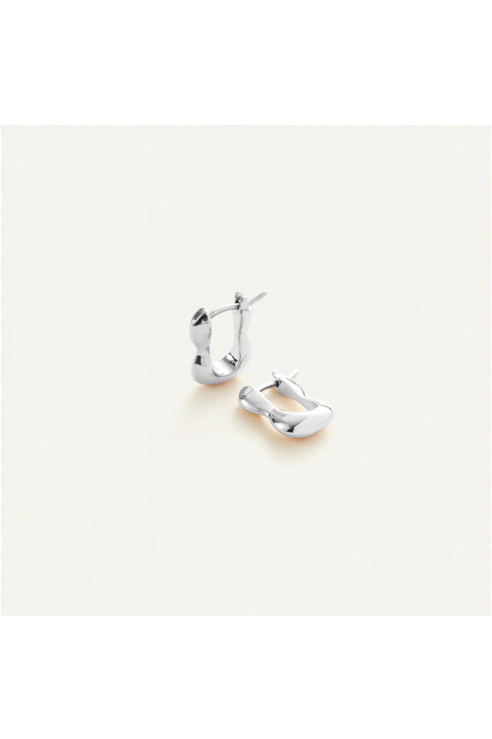 Squiggle Huggies in Silver
