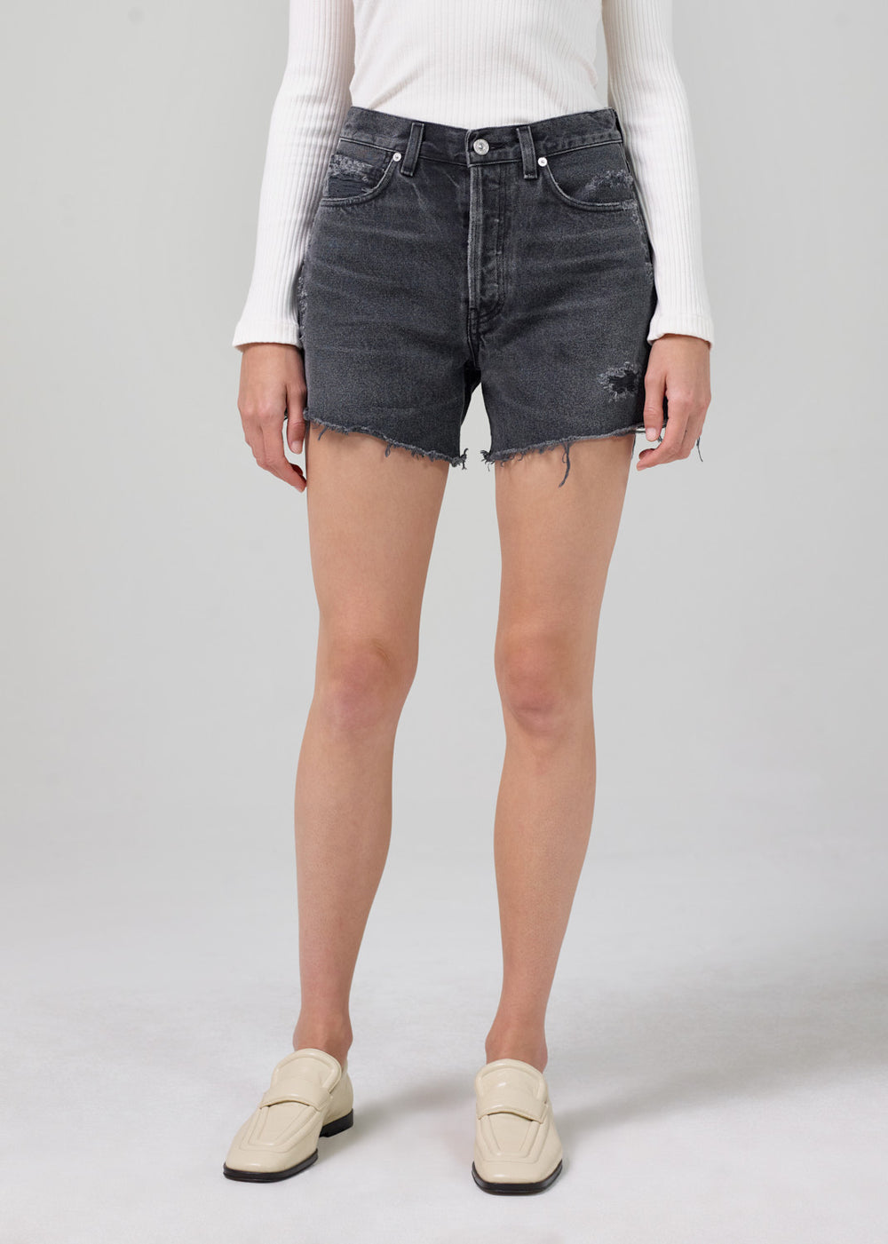 Annabelle Long Short in Medusa