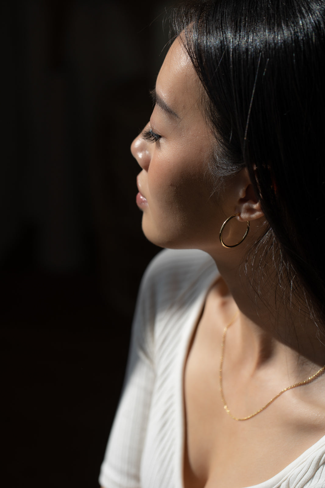 Noa Medium Hoops | 10k Gold