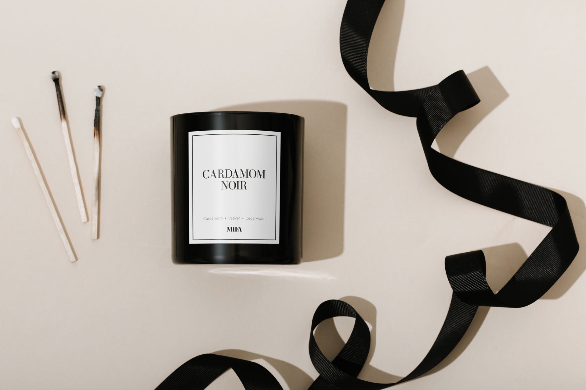 Cardamom Noir Candle