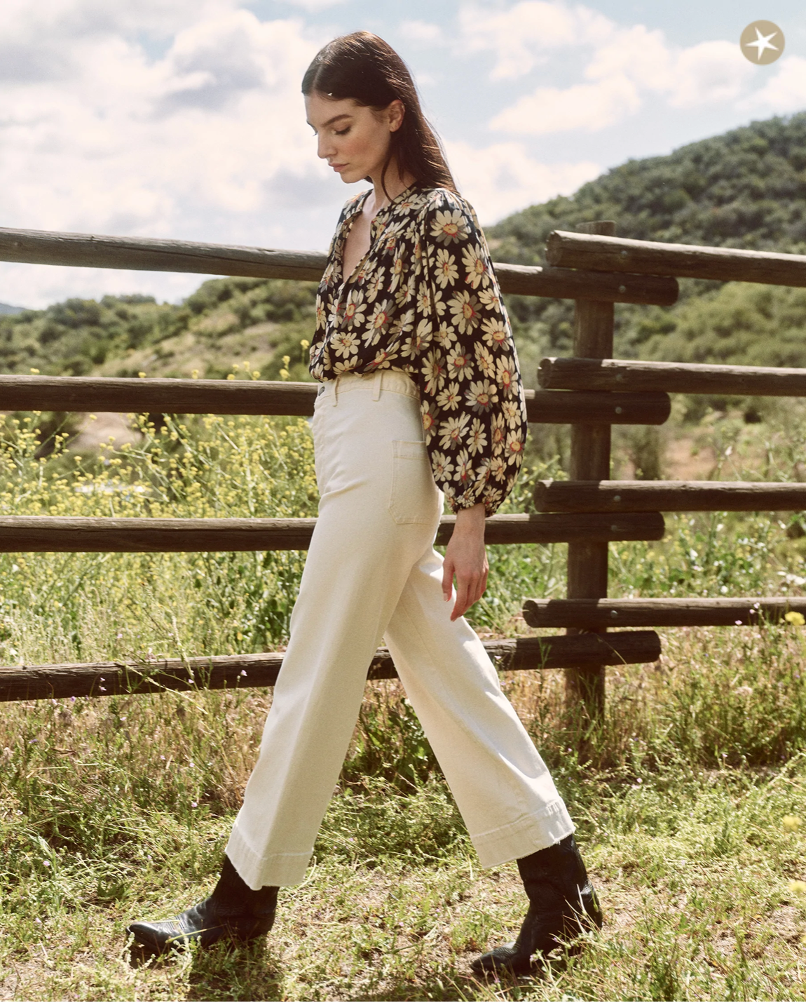 The Tale Top. Frosted Winter Floral