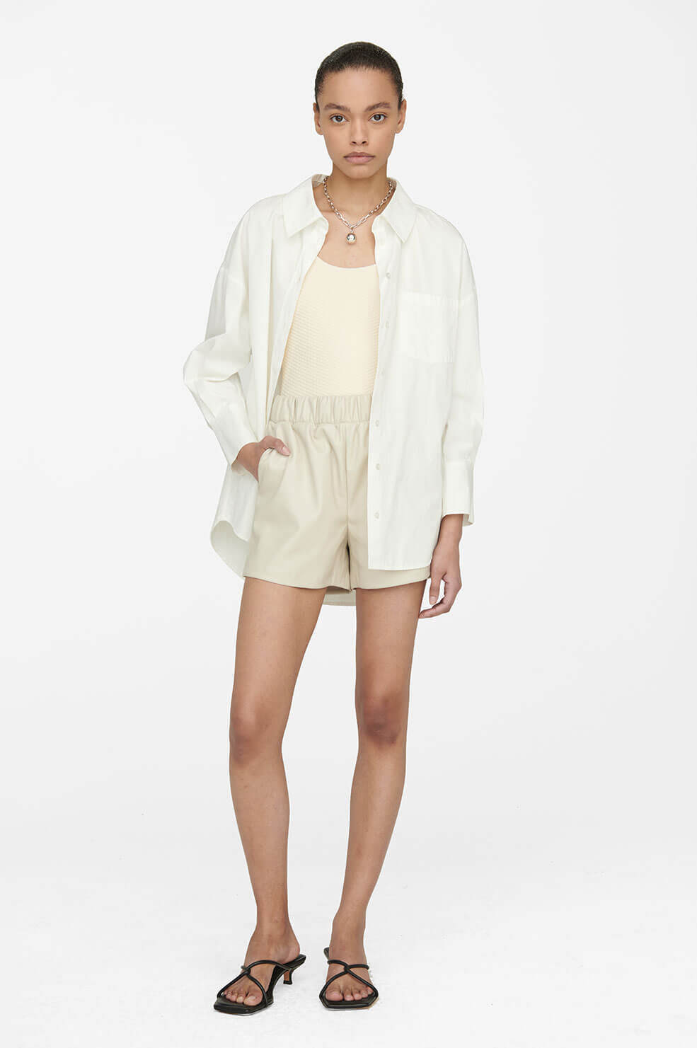 Sofia Short in Stone