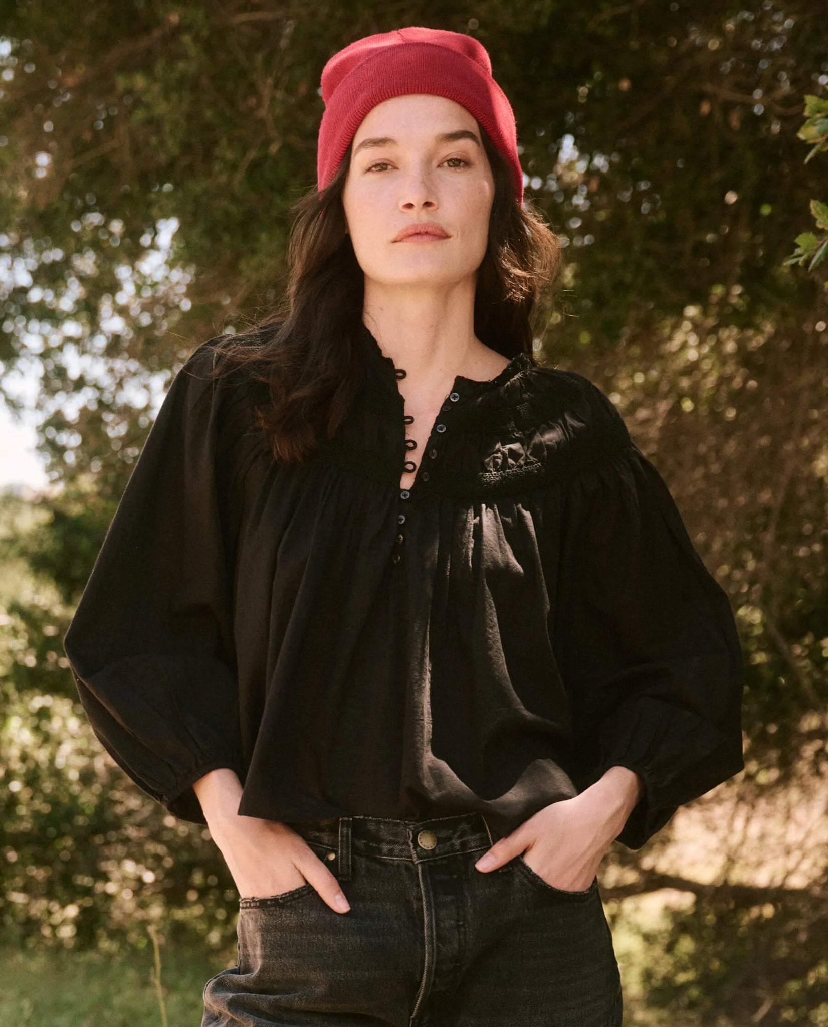 The Picturesque Top. Almost Black