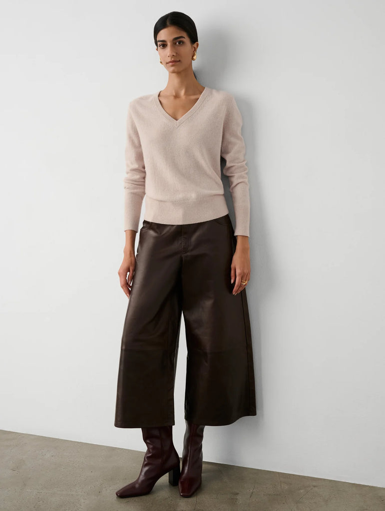 Essential Cashmere V Neck in Sand Wisp Heather