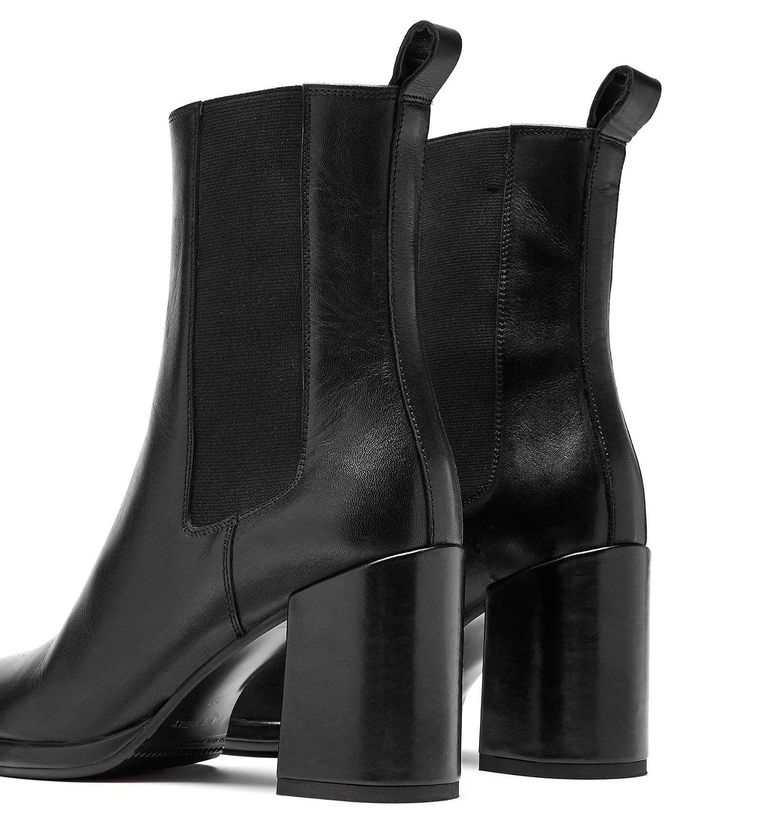Bellbase Leather Boot in Black