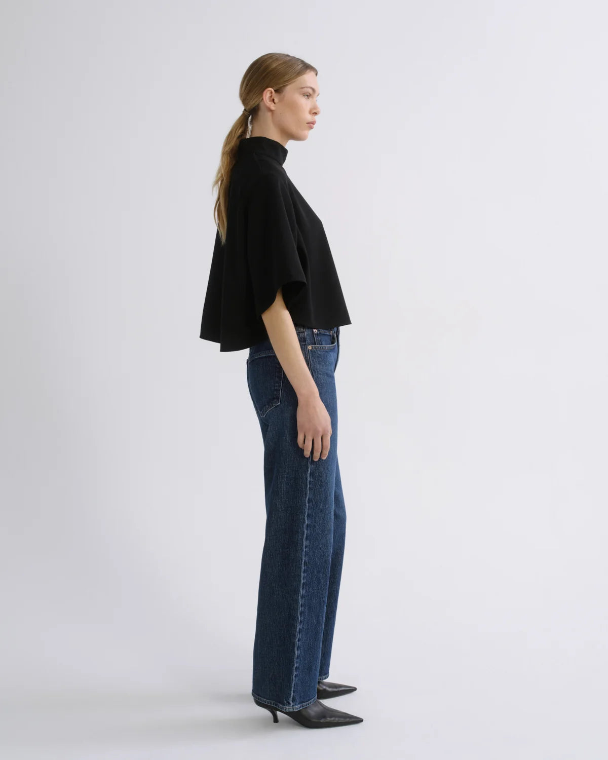 Harper Straight Jean (Stretch) in Echo