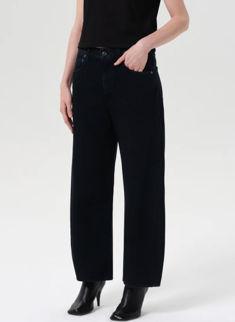 Low Curve Crop Jean in Crushed