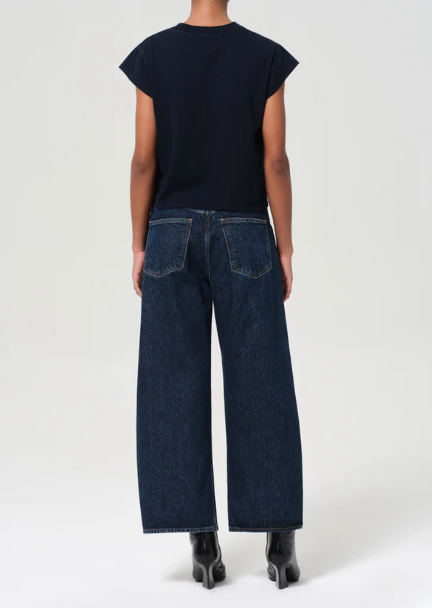 Low Curve Crop Jean in Pendulum
