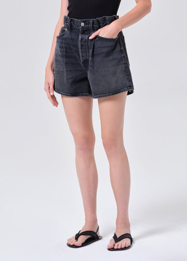 Lyonne Short in Arcane