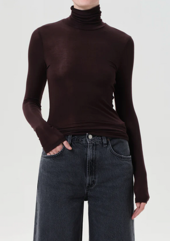 Pascale Turtleneck in Root