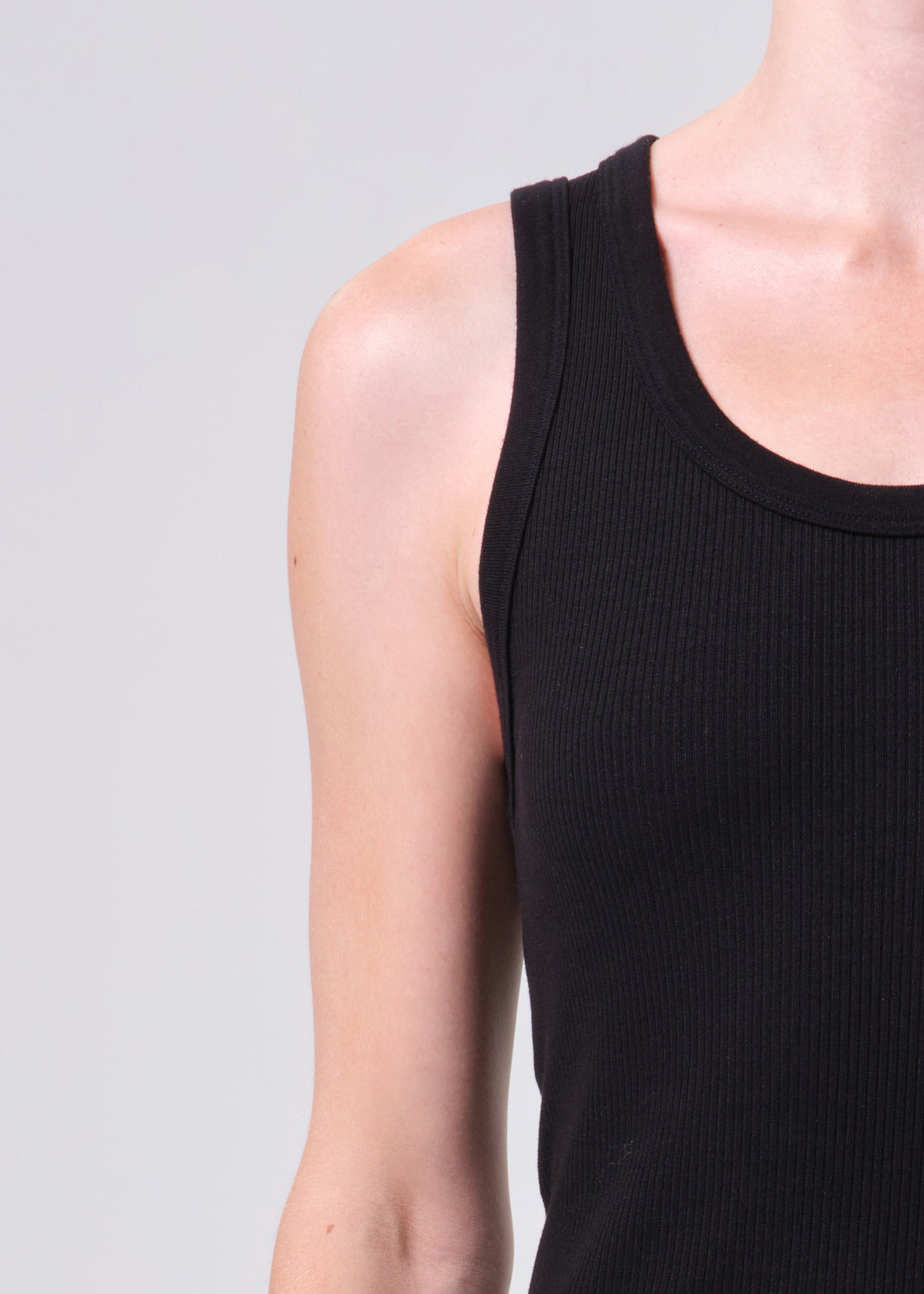 Poppy Tank in Black