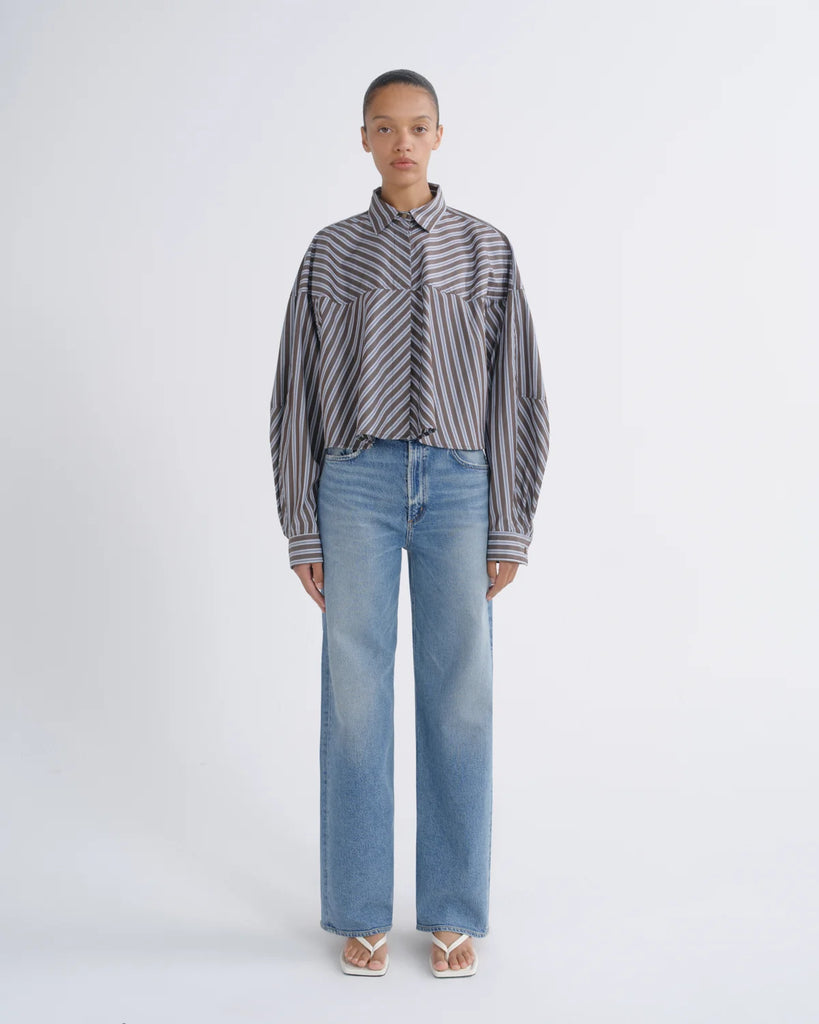 Ren Jean 32" in Measure