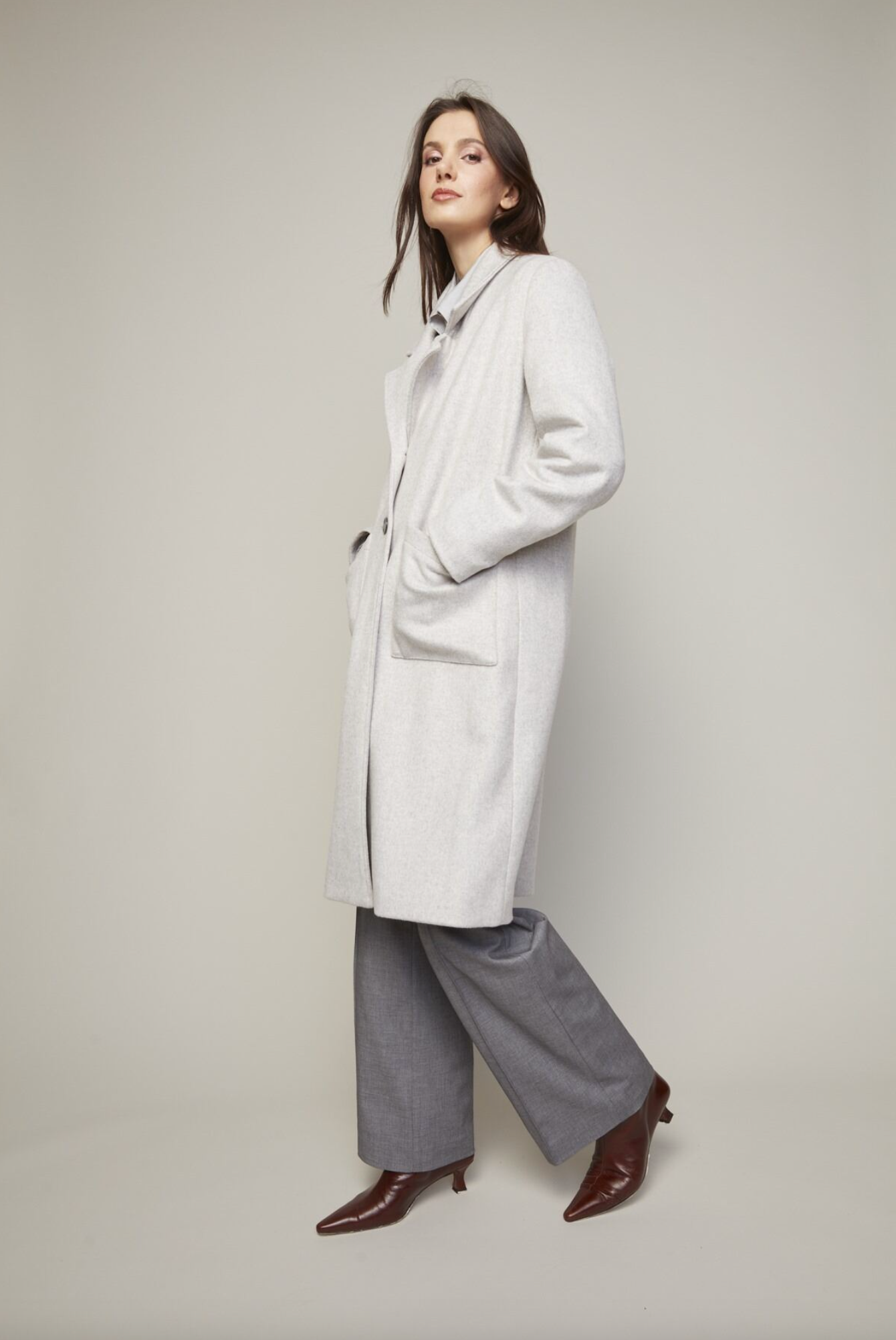 Bella Coat in Light Grey