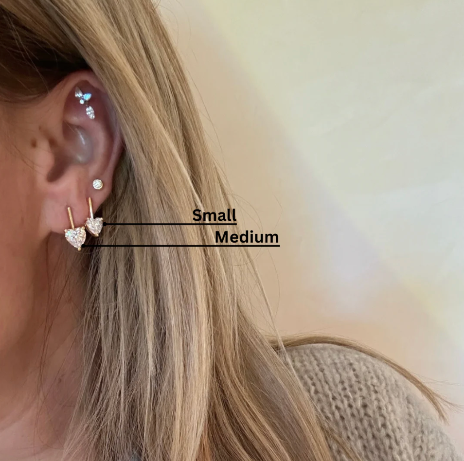 Linea Love Stud in Gold | Small