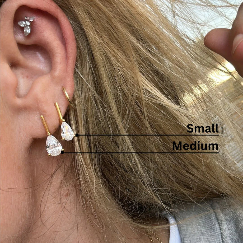Linea Pear Stud in Sterling Silver | Medium