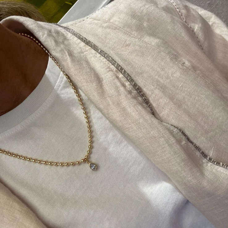 Mini Drop Necklace in Gold | 16"