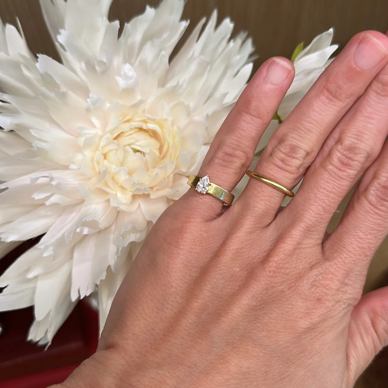 Pear Pinky Ring in Gold