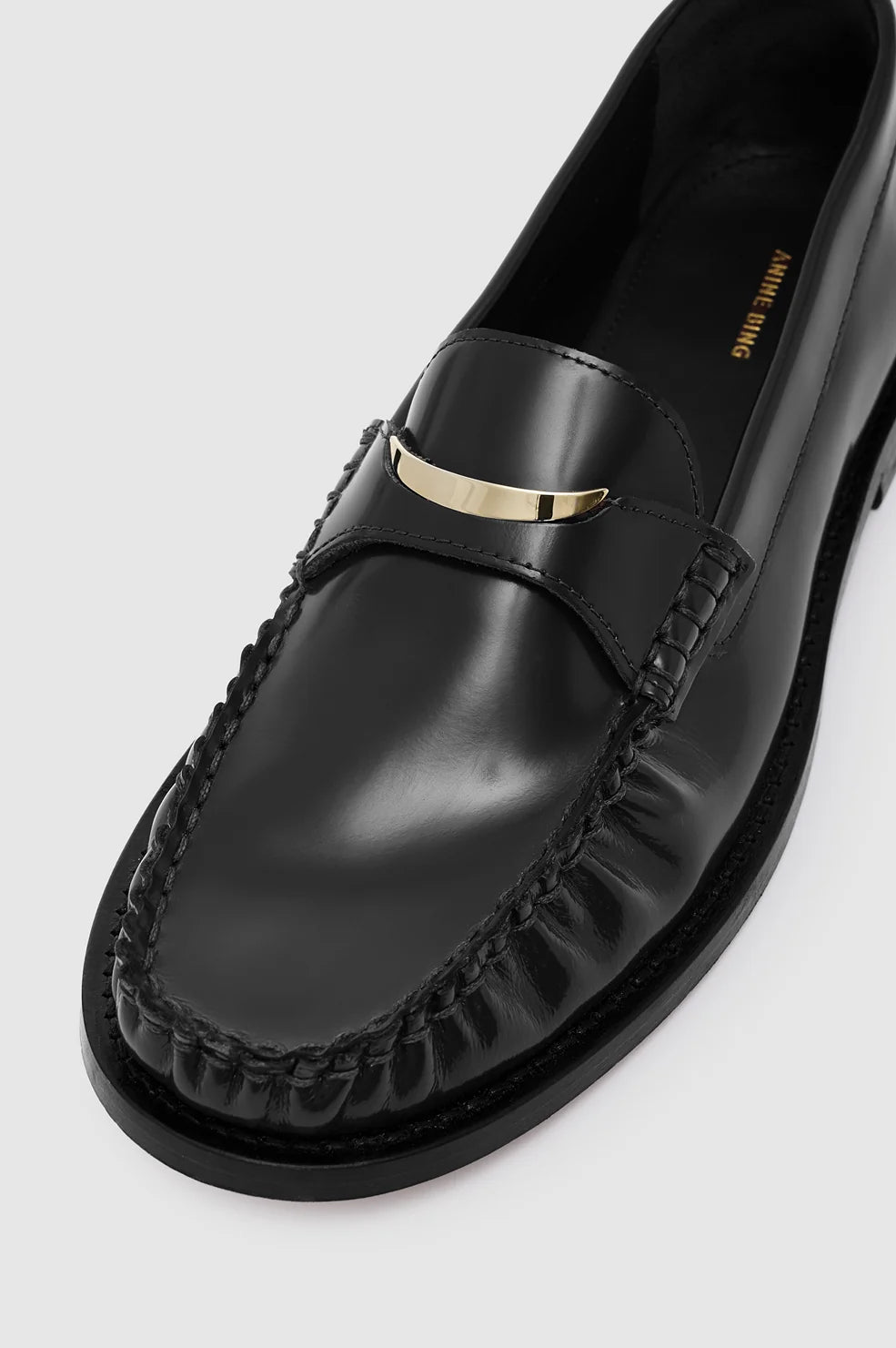 Amoc Loafer in Black