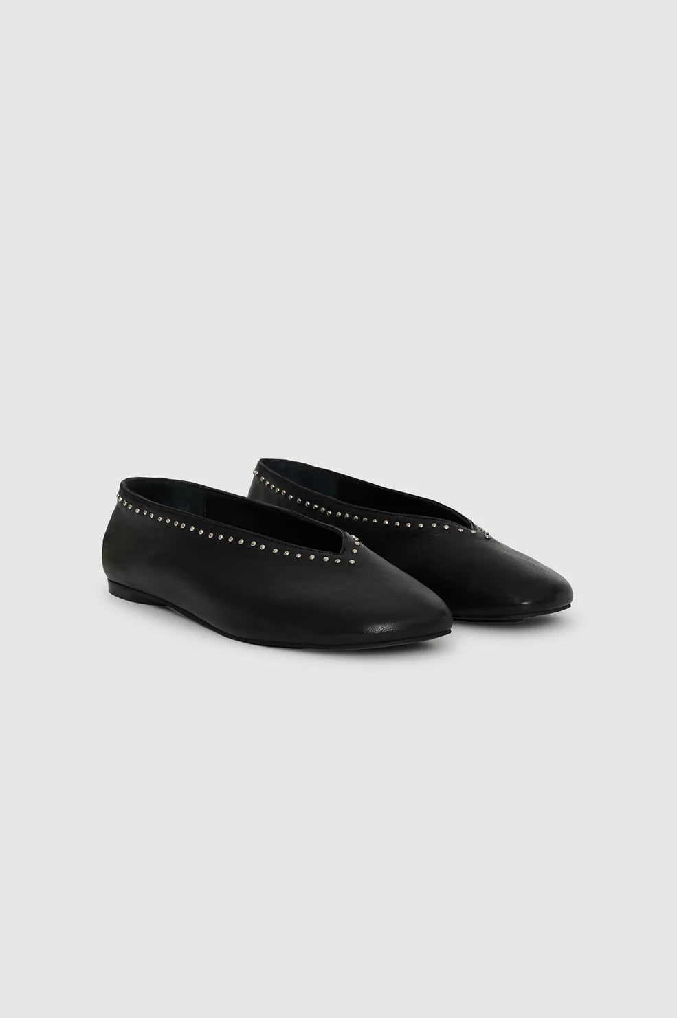 Ana Flats Studs in Black
