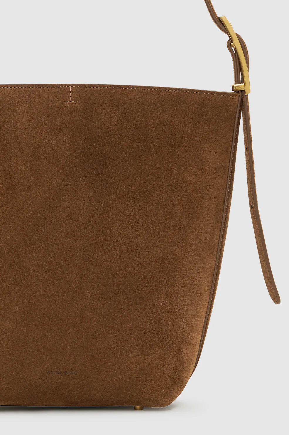 Elly Medium Bucket Bag Suede in Tobacco